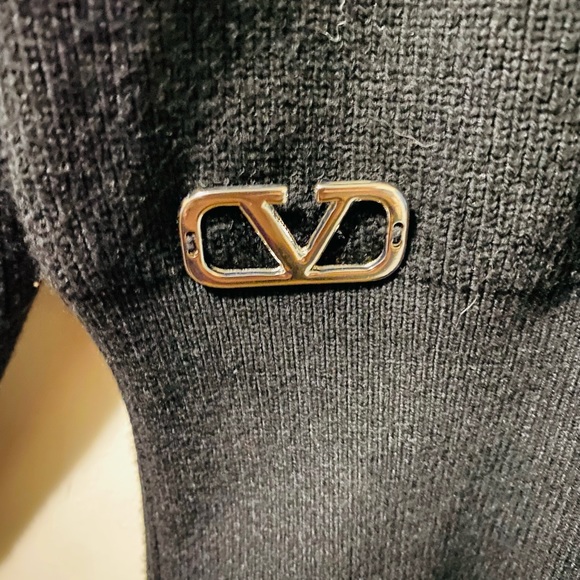 Authenic Valentino winter top - Picture 2 of 5